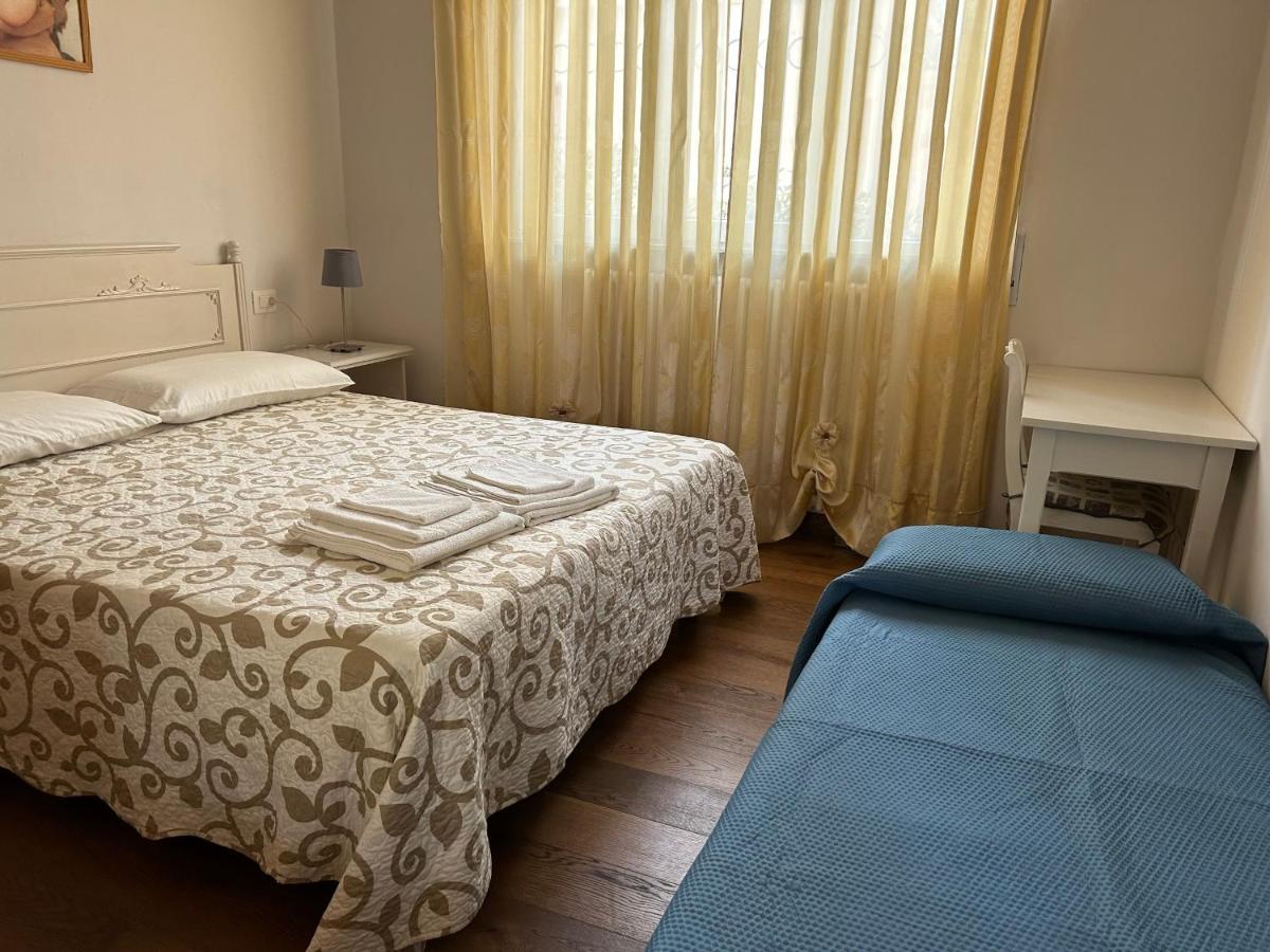 Casa vacanze Diana Viareggio Esterno foto